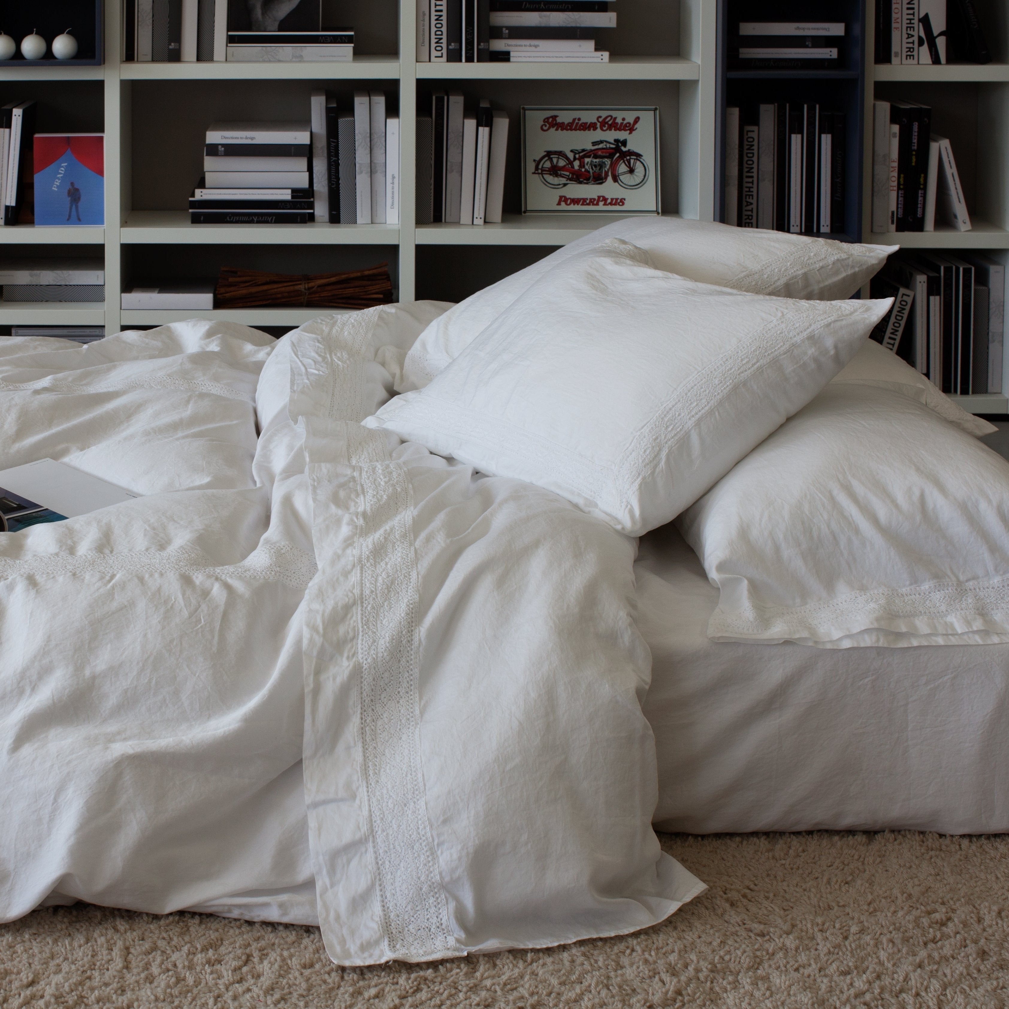 Viola Lace by Signoria