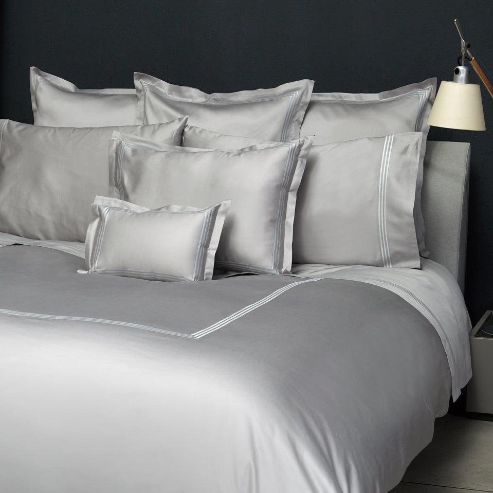 Platinum Sateen by Signoria