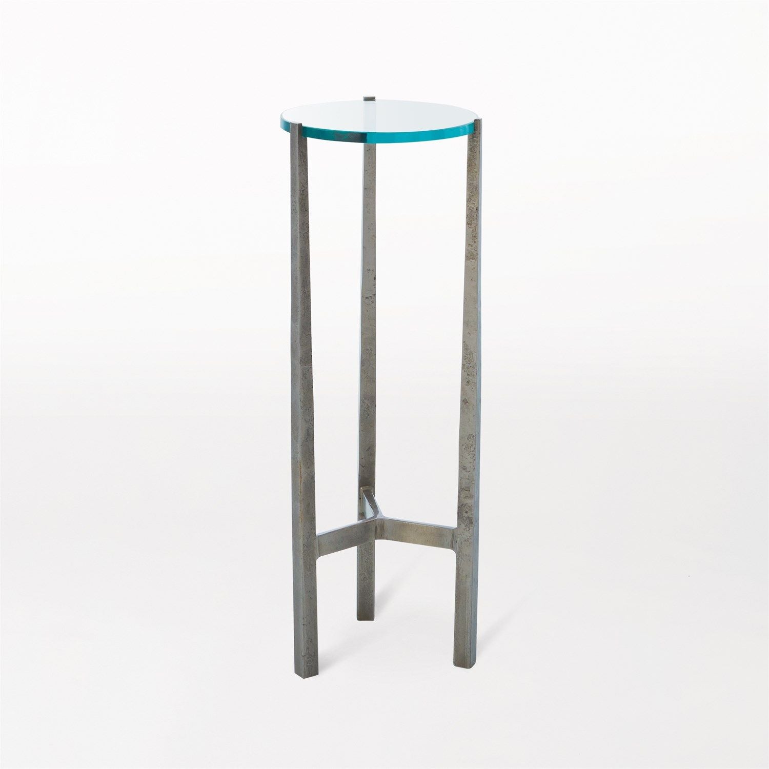Oculus Accent Table