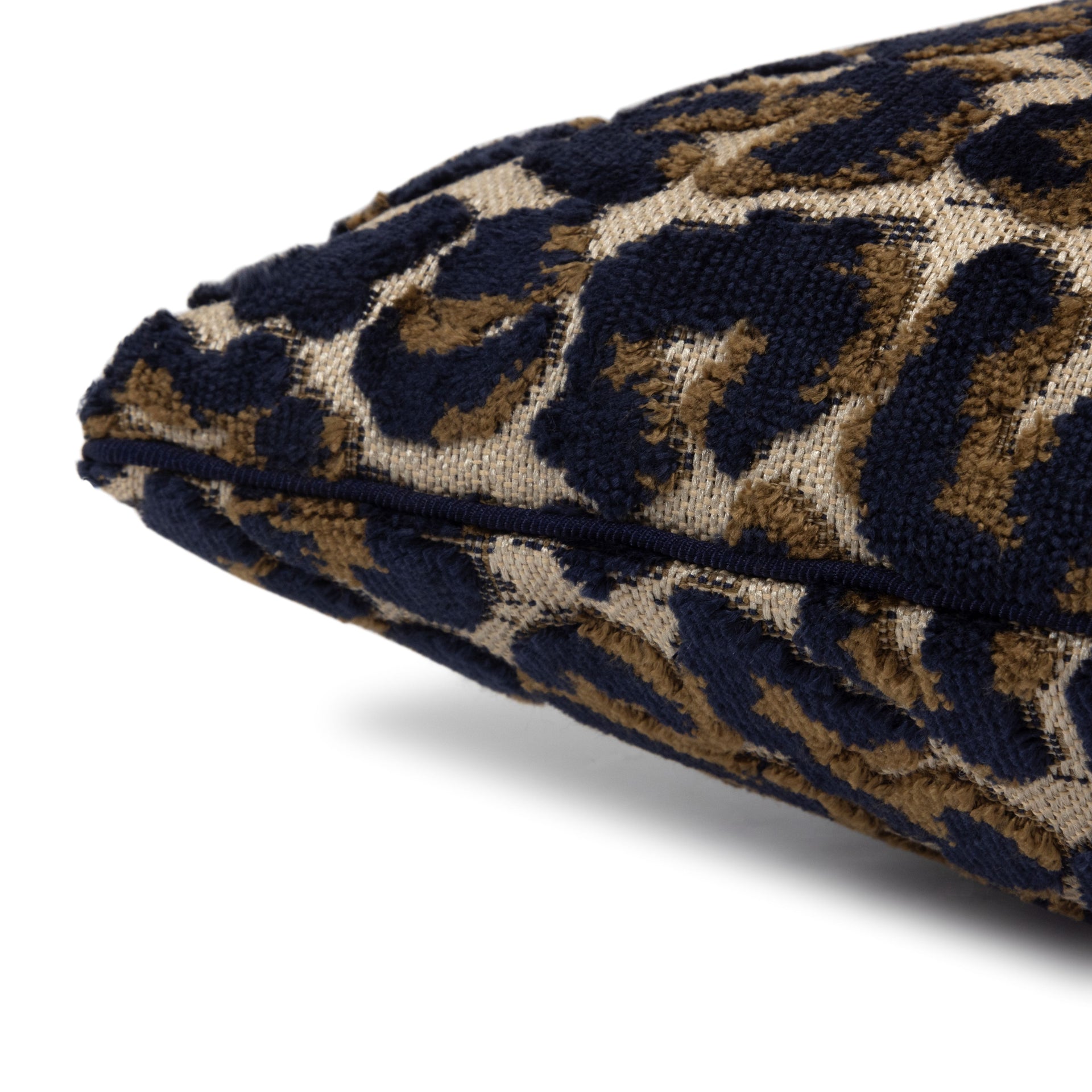 Leopard 18" Decorative Cushion
