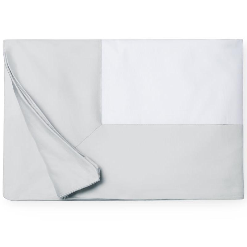 White/Lunar - Blanc/Lune