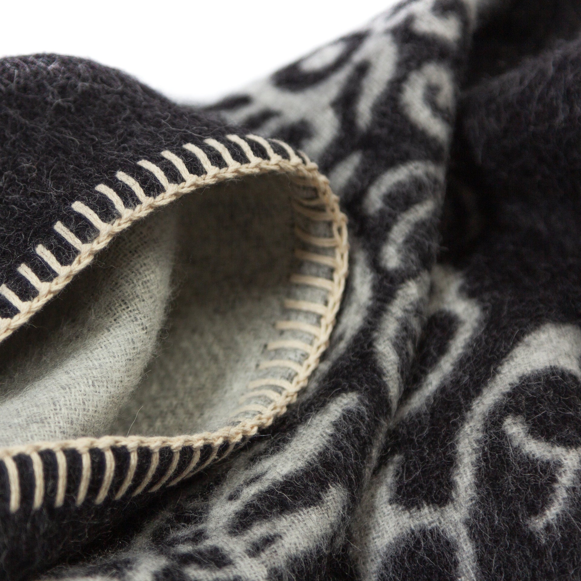 Voodoo Reversible Throw