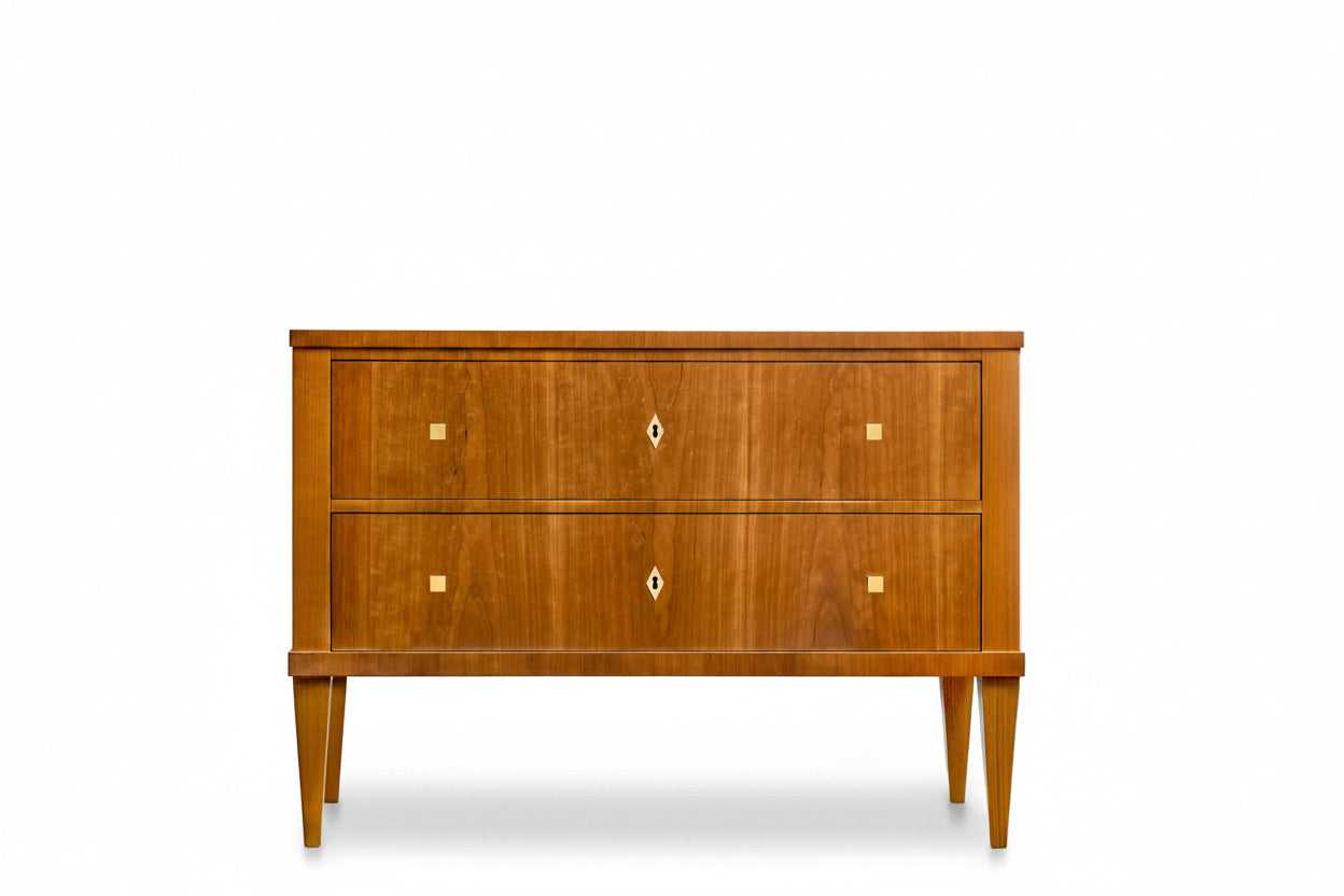 Nathan Commode
