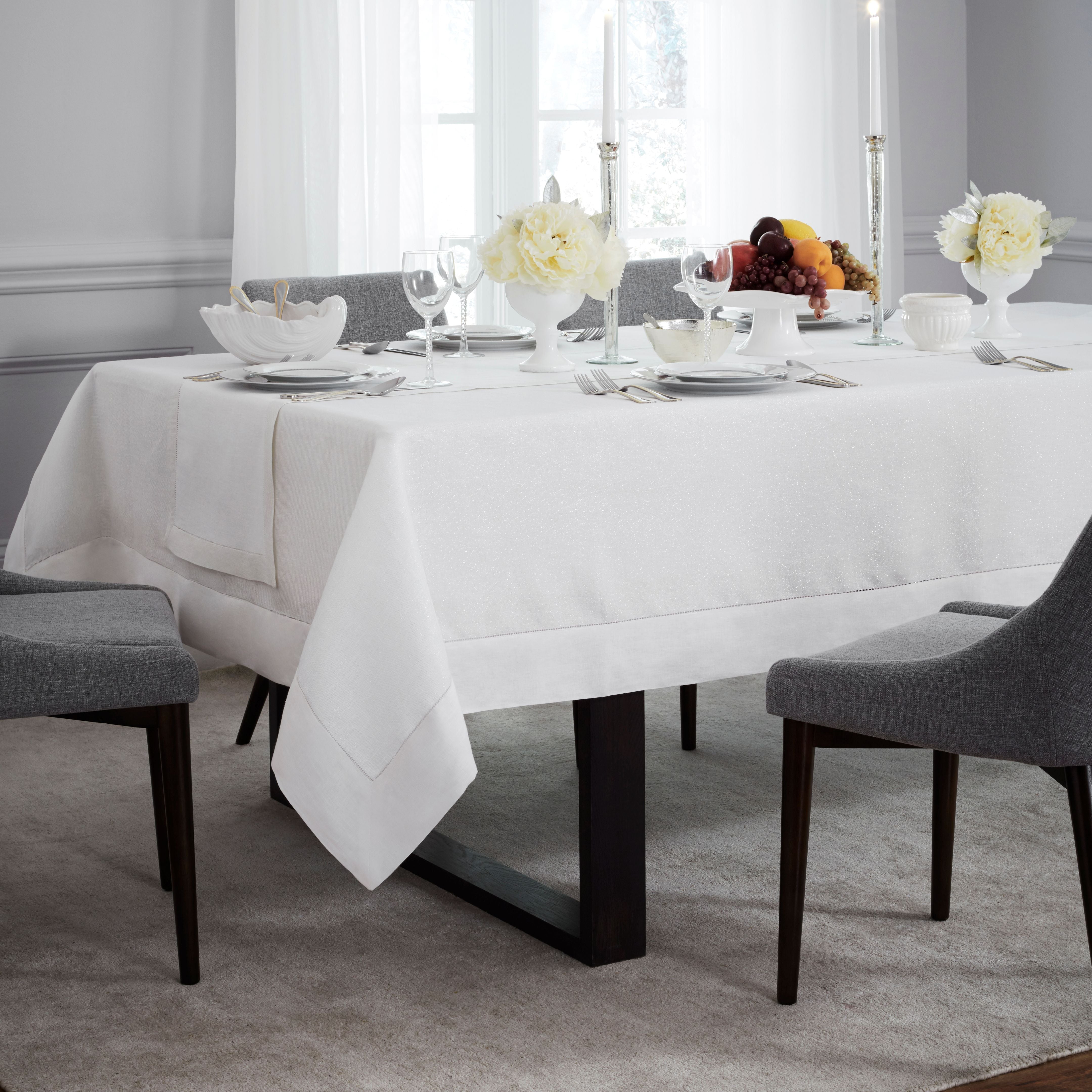 Reece Tablecloth by Sferra