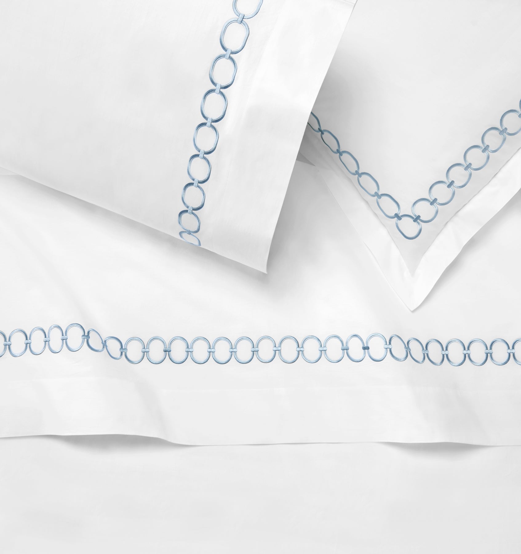 White/Sea - Blanc/Mer