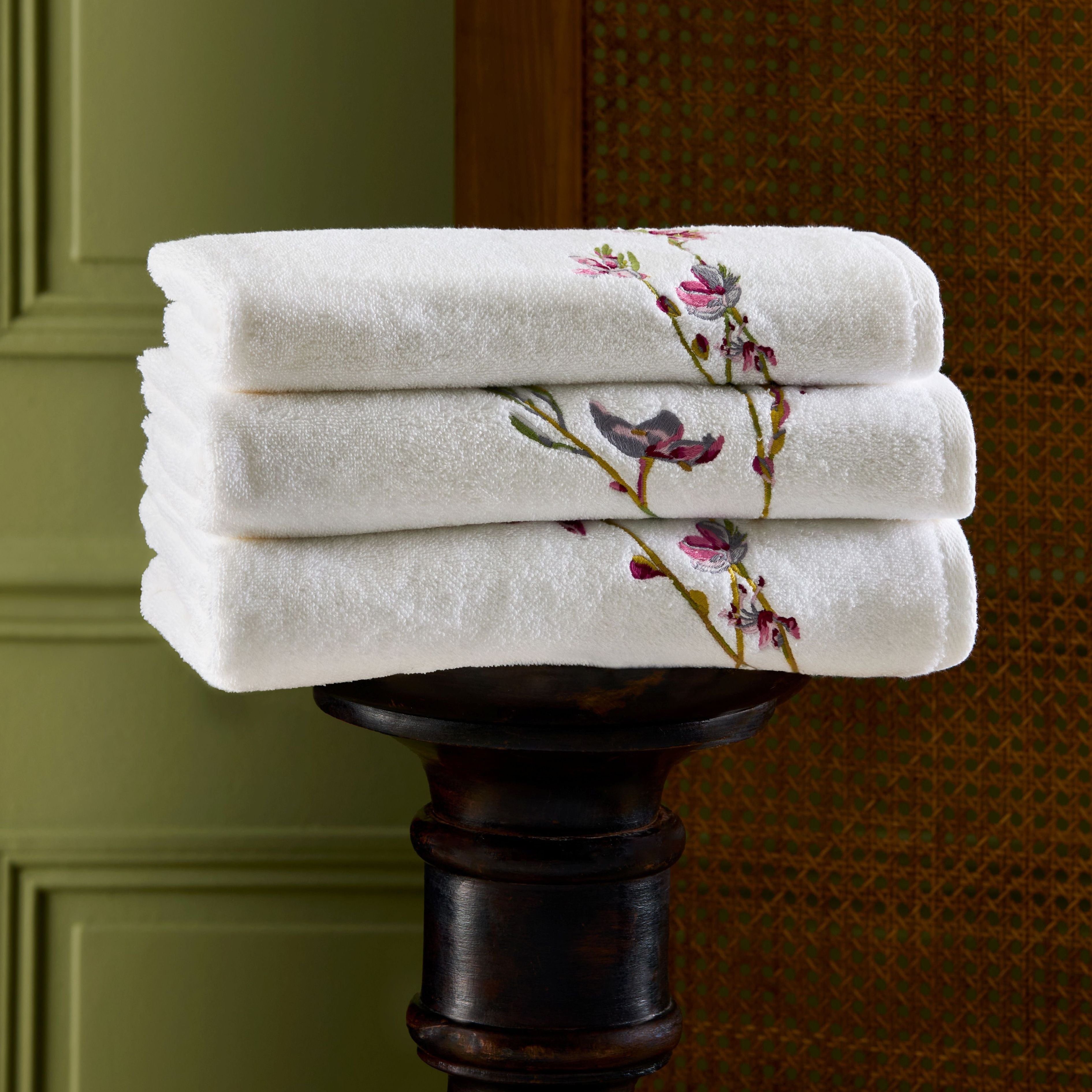 Gaura Towels By Yves Delorme
