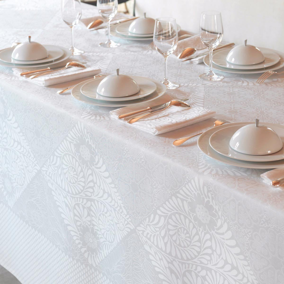 Bosphore Blanc by Jacquard Francais