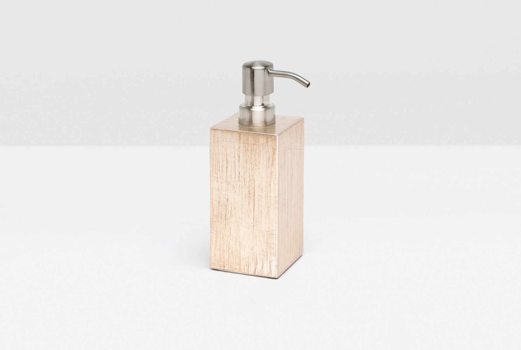 Lotion dispenser - distributeur de lotion