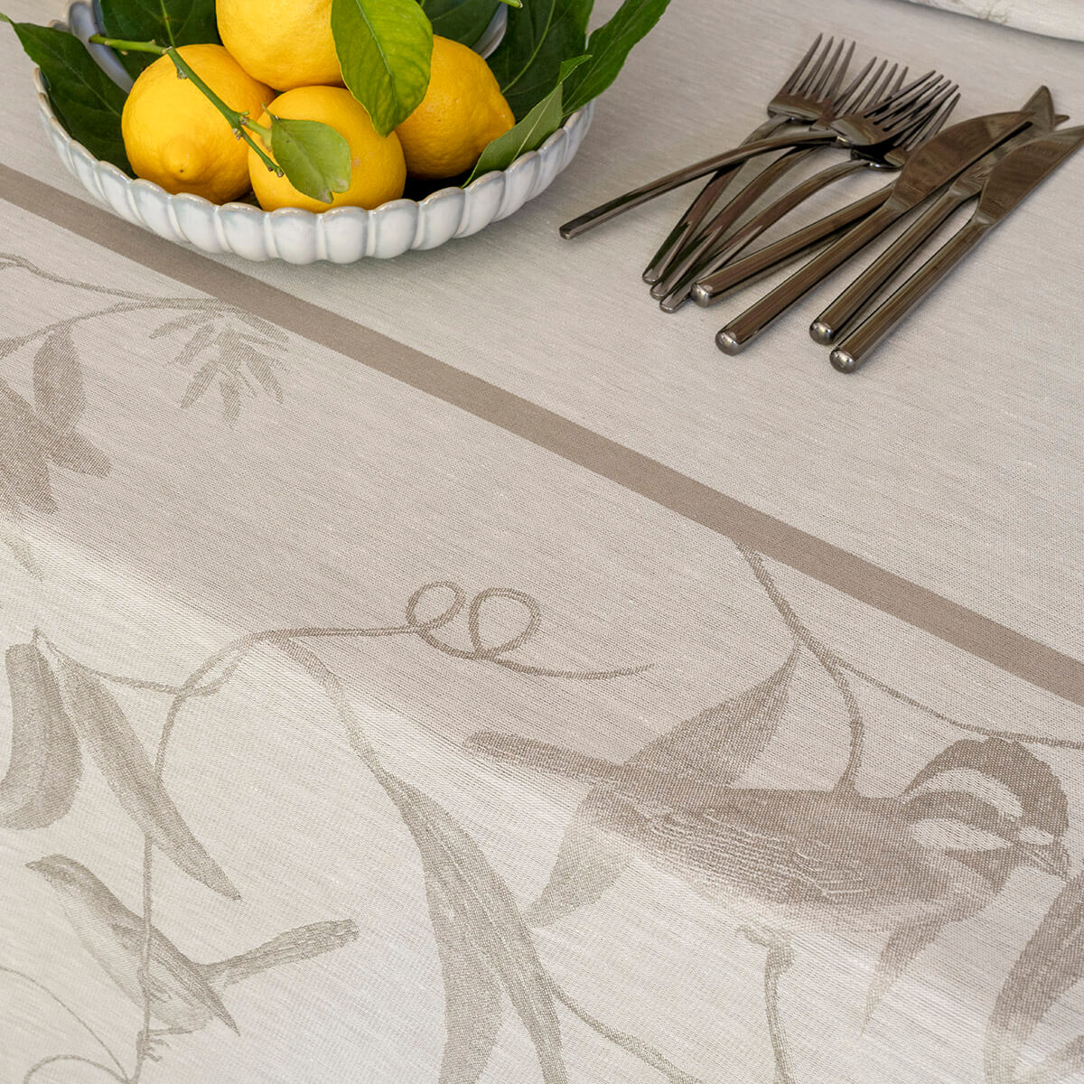 Volière par Jacquard Français