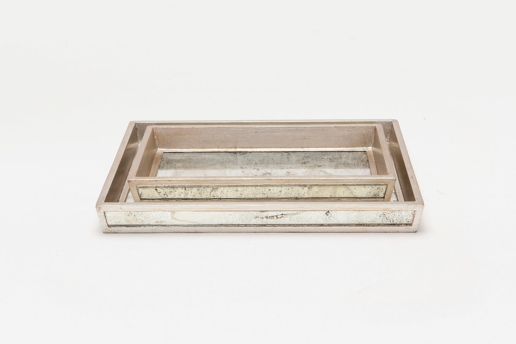 Atwater Argent Antique