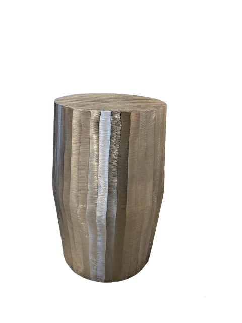 Renda Accent Table